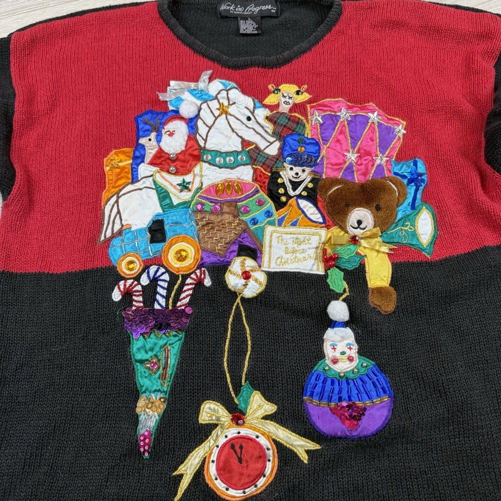 Work in Progress Gladys Bagley Ugly Christmas Sweater Red Black Holiday Scene L - Picture 3 of 7